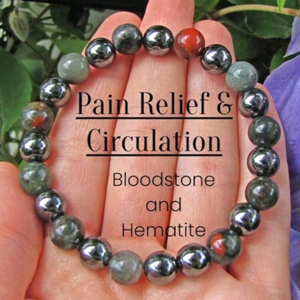 NWT Bloodstone and Hematite Bracelet.. Colors may Slightly Differ do to lighting